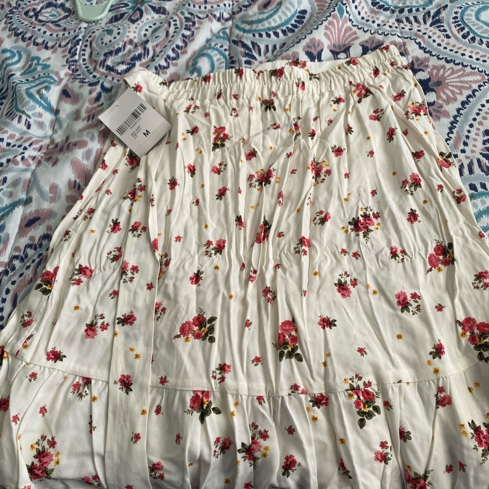 Ultra Flirt Cream Red Bubble Midi Skirt